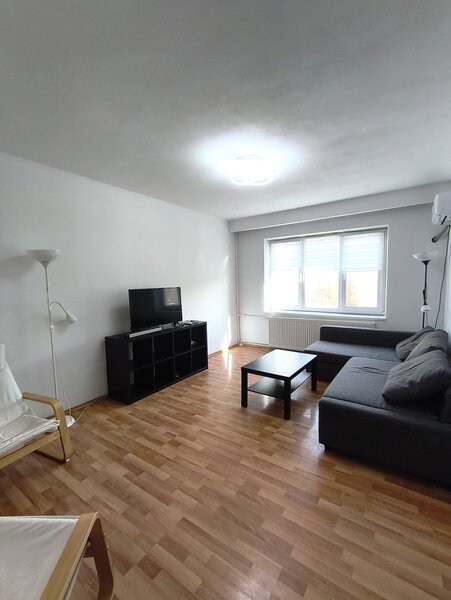 Piata Sudului, foarte aproape de metrou, Apartament 2 camere – 450 EUR