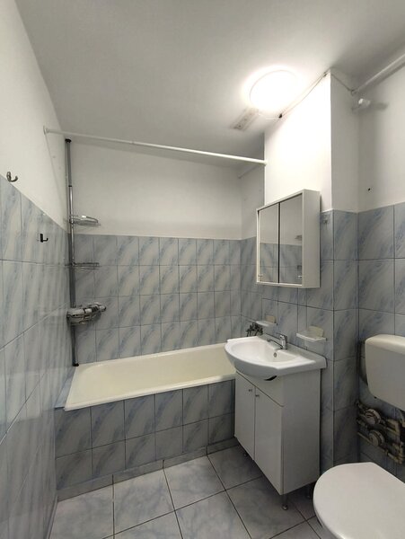 Piata Sudului, foarte aproape de metrou, Apartament 2 camere – 450 EUR